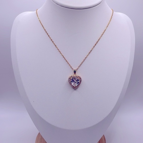 18K Gold Plated Cubic Zirconia Heart Pendant Necklace - Picture 6 of 9